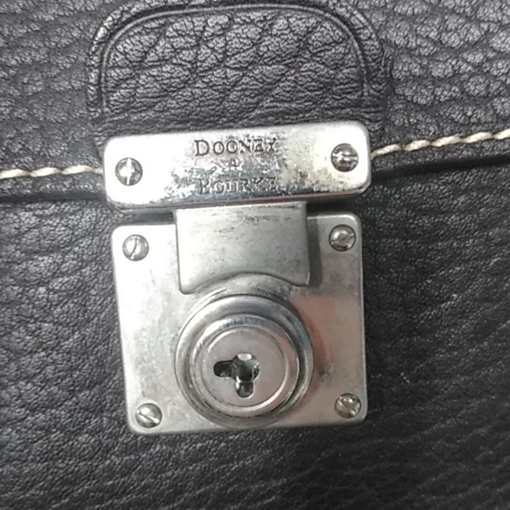 NWT Dooney & Bourke All Weather Leather SM Satchel - Picture 5 of 8